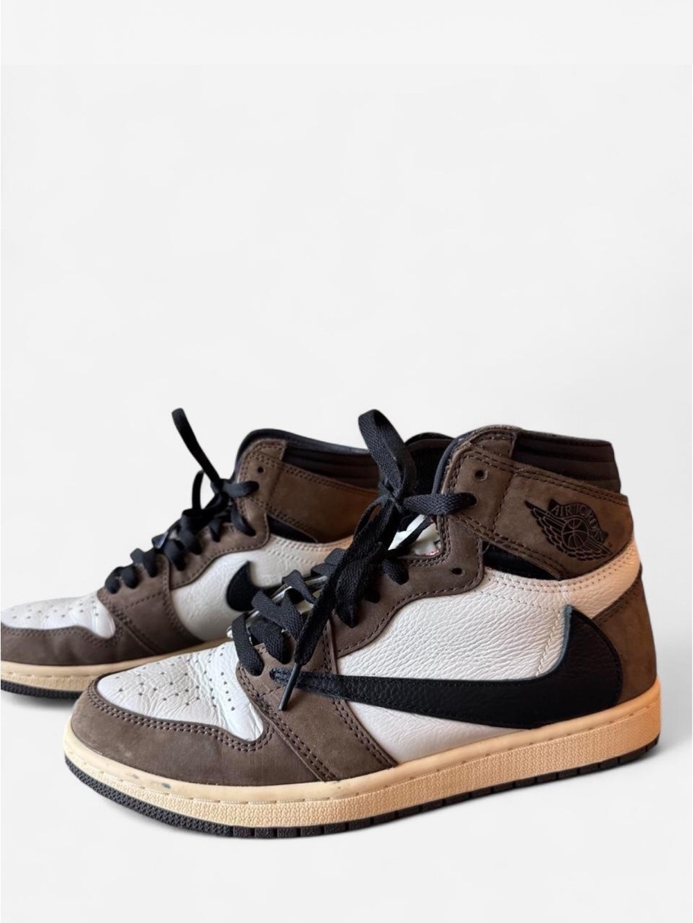 Jordan 1 Retro High OG Travis Scott Mocha | Size 7.5